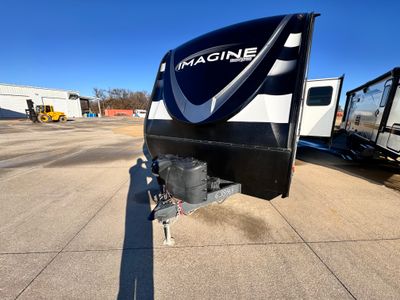 2022 Grand Design IMAGINE - Photo 3