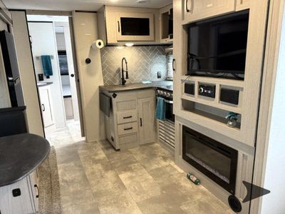 2023 Coachmen RV Apex Ultra-Lite - Photo 11