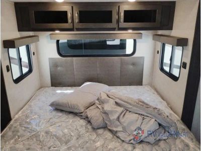 2024 Shasta RVs Phoenix - Photo 25