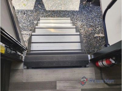 2024 Shasta RVs Phoenix - Photo 18
