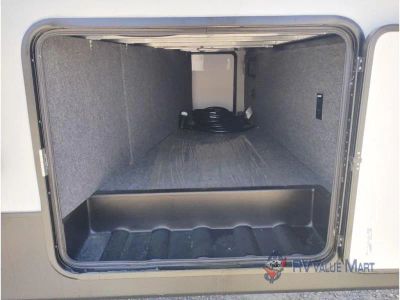 2024 Shasta RVs Phoenix - Photo 14