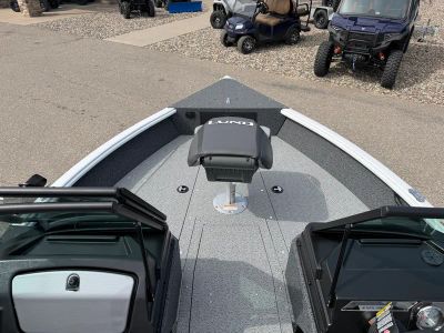 2026 Lund 1700 Explorer Sport — photo 13 view