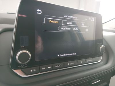 2025 Nissan Rogue - Photo 17