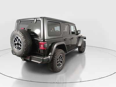 2024 Jeep Wrangler - Photo 7