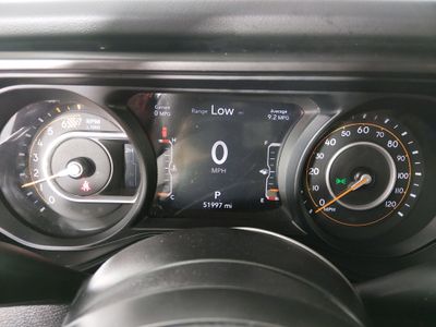 2024 Jeep Wrangler - Photo 14