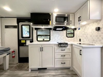 2025 Jayco Jay Feather Air - Photo 6