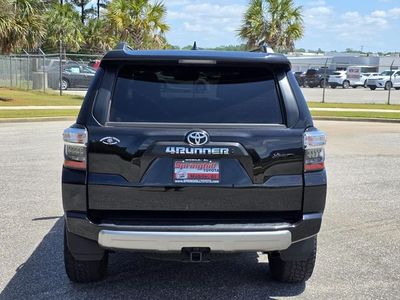 2022 Toyota 4Runner - Photo 3