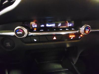 2025 Mazda CX-30 - Photo 17