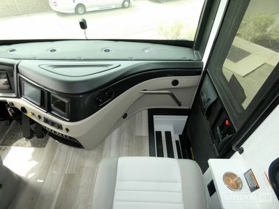 2026 Fleetwood Frontier - Photo 10