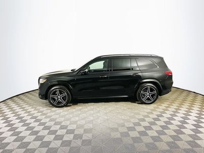 2025 Mercedes-Benz GLS - Photo 3