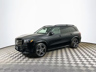 2025 Mercedes-Benz GLS - Photo 2