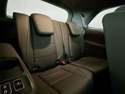 2025 Mercedes-Benz GLS - Photo 25