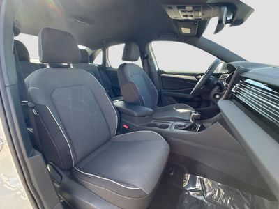 2026 Volkswagen Jetta - Photo 15