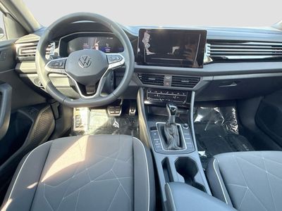 2026 Volkswagen Jetta - Photo 16