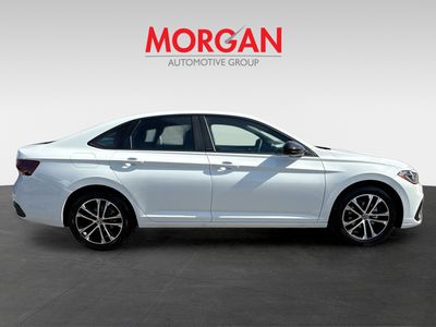 2026 Volkswagen Jetta - Photo 2