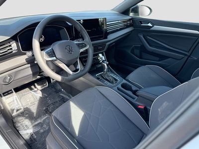 2026 Volkswagen Jetta - Photo 25