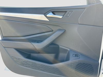 2026 Volkswagen Jetta - Photo 21