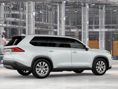 2026 Toyota Grand Highlander Hybrid - Photo 11