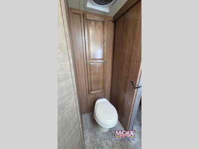2018 Forest River RV Flagstaff Super Lite - Photo 17