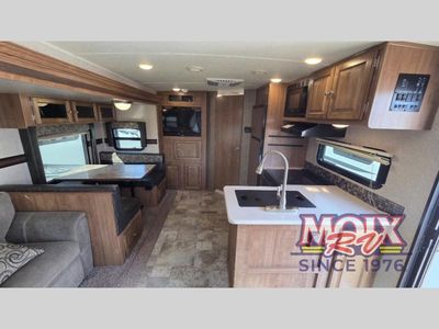 2018 Forest River RV Flagstaff Super Lite - Photo 3