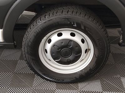 2022 Ford Transit Cargo Van - Photo 10