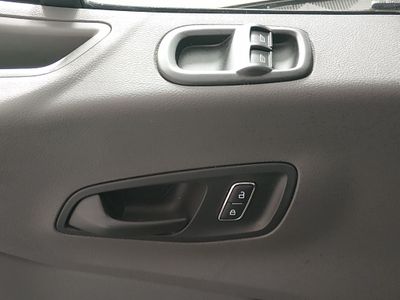 2022 Ford Transit Cargo Van - Photo 18