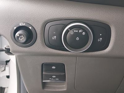 2022 Ford Transit Cargo Van - Photo 13