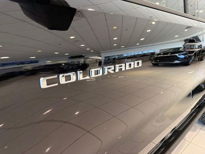 2026 Chevrolet Colorado — photo 9 view