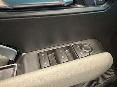 2026 Chevrolet Colorado — photo 34 view