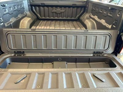 2026 Chevrolet Colorado — photo 12 view