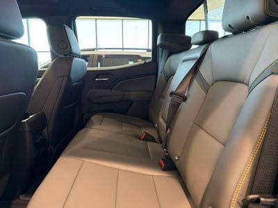 2026 Chevrolet Colorado — photo 13 view