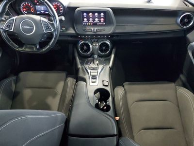 2022 Chevrolet Camaro - Photo 9