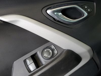 2022 Chevrolet Camaro - Photo 13