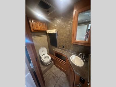 2015 Tiffin Motorhomes Allegro - Photo 12