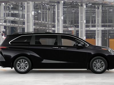 2026 Toyota Sienna — photo 12 view