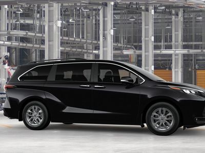 2026 Toyota Sienna — photo 13 view