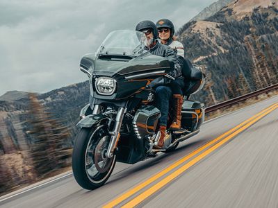 2026 Harley-Davidson Street Glide Limited - Photo 10