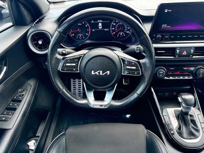 2022 Kia Forte — photo 16 view