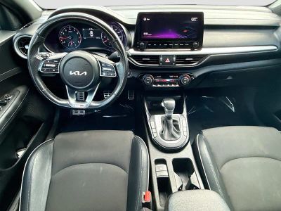 2022 Kia Forte — photo 15 view