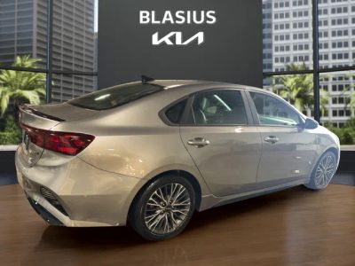 2023 Kia Forte — detail view