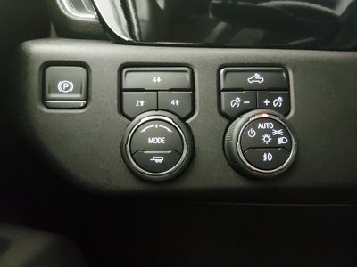 2025 Chevrolet Silverado 2500HD - Photo 13