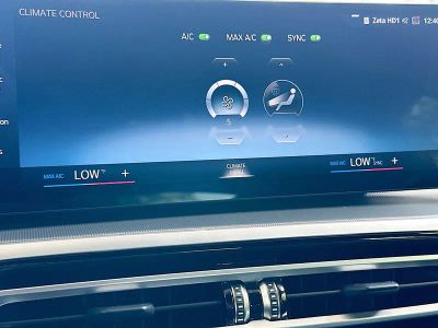 2024 BMW 4 Series — photo 16 view