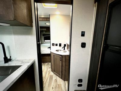 2023 Venture RV Sonic - Photo 14