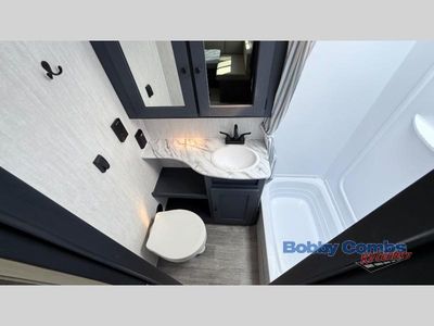 2026 Coachmen RV Apex Ultra-Lite - Photo 12