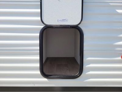 2026 Grand Design Transcend One - Photo 11
