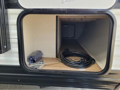 2026 Grand Design Transcend One - Photo 13