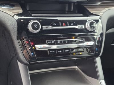 2023 Ford Explorer - Photo 15