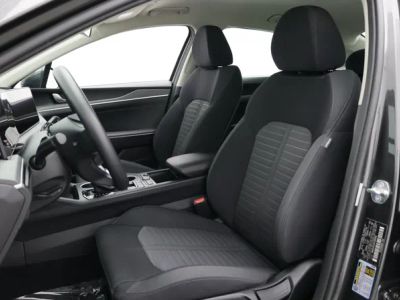 2026 Kia K5 — photo 11 view