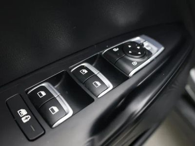 2026 Kia K5 — photo 10 view