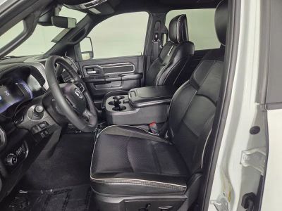 2026 Ram 2500 — photo 11 view